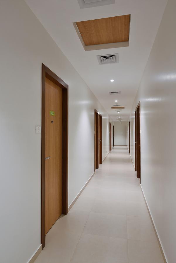 Hotel Leafio-Near Airport Mumbai Ngoại thất bức ảnh