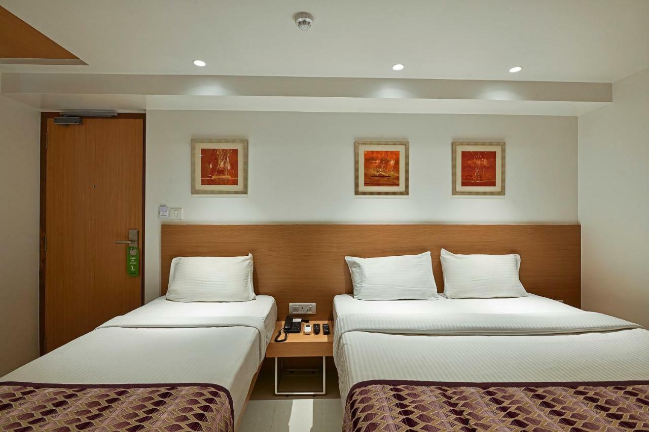 Hotel Leafio-Near Airport Mumbai Ngoại thất bức ảnh